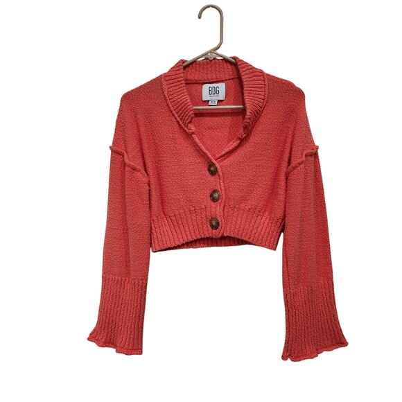 BDG Urban Outfitters Cropped Cable Knit Cardigan Coral Textured Size Medium - Picture 1 of 8